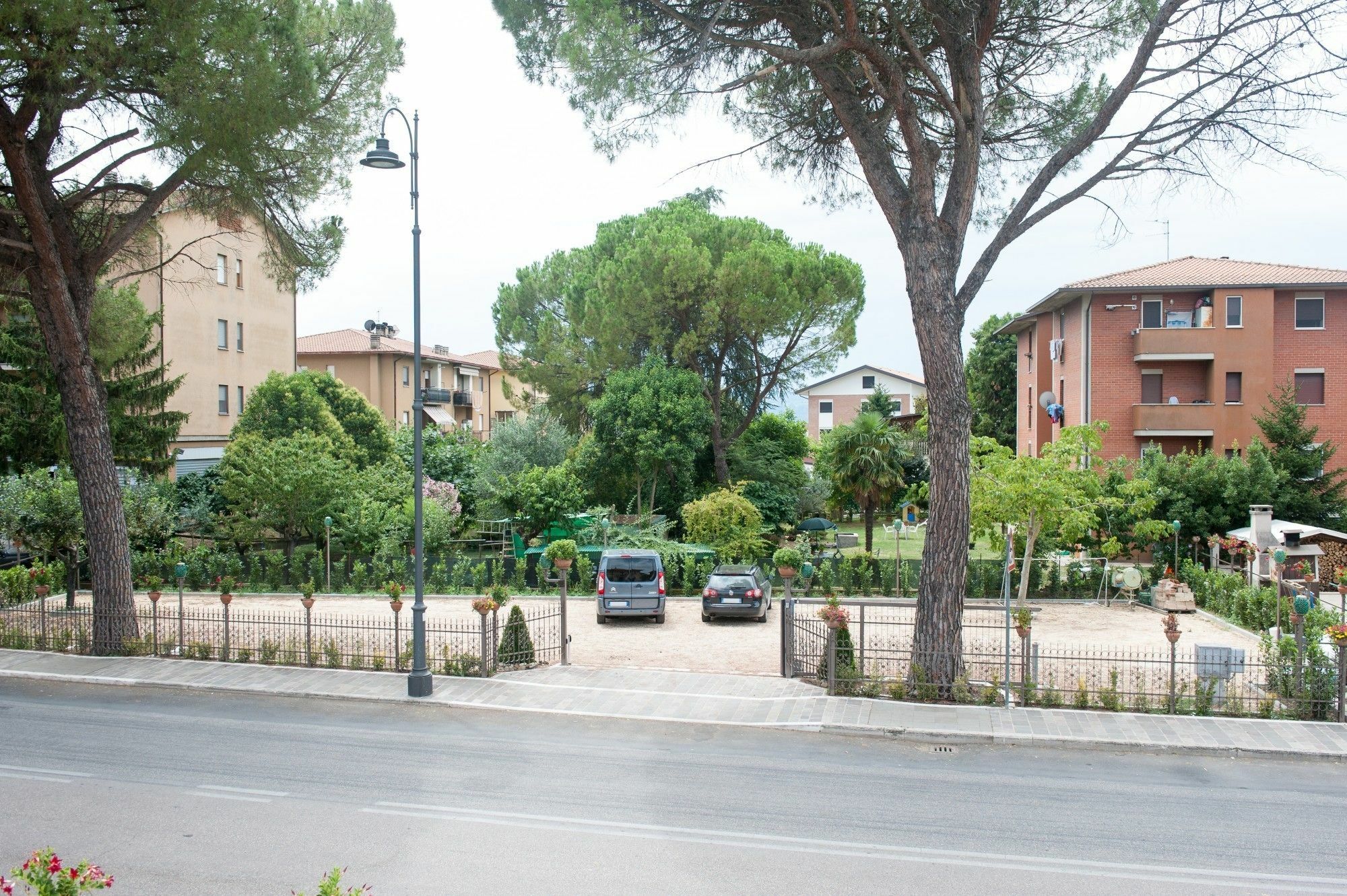 Hotel Domus Angeli à Assise Extérieur photo